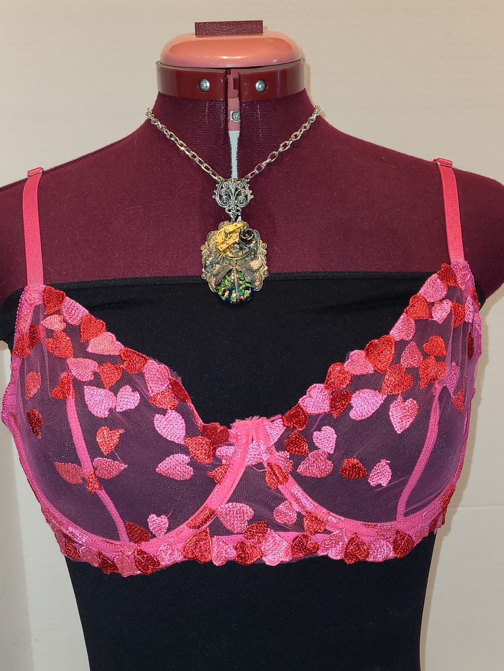 Pink & Red Heart Embroidered Underwire Bra Size Large